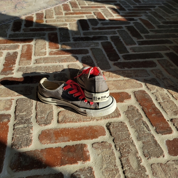 Gray Chuck Taylor Converse size 7 - Picture 2 of 2